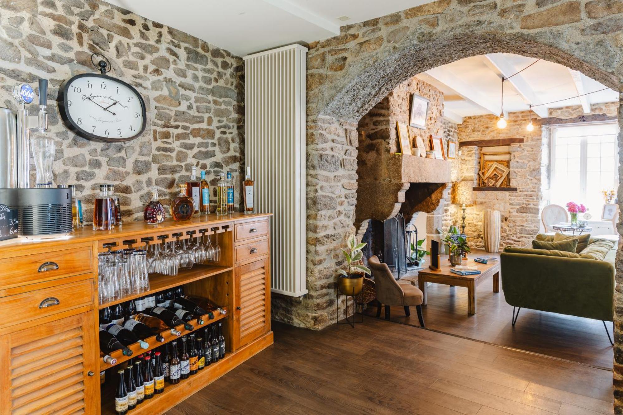 Demeures & Chateaux - Hotel De La Porte Saint-Malo Dinan Esterno foto