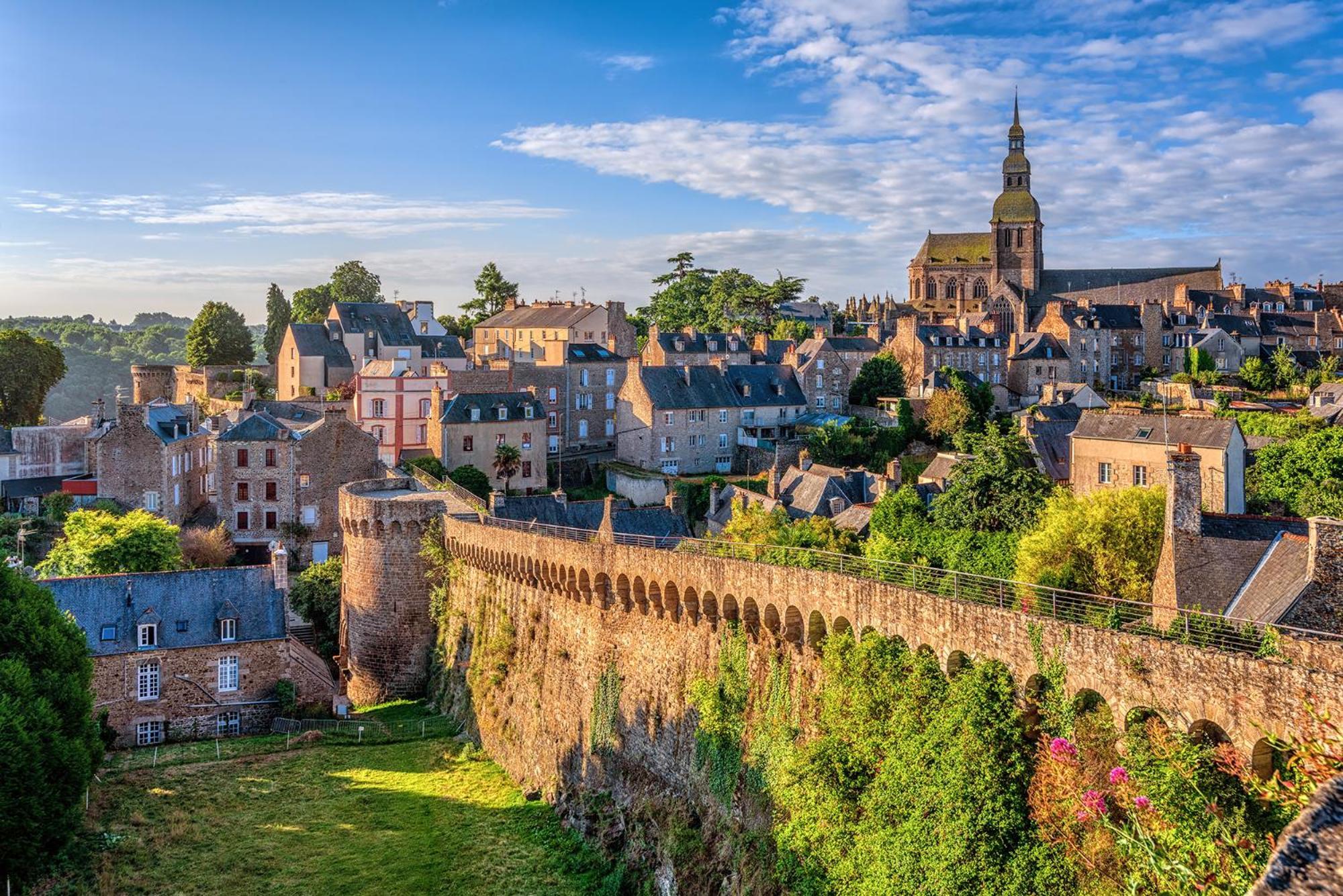 Demeures & Chateaux - Hotel De La Porte Saint-Malo Dinan Esterno foto